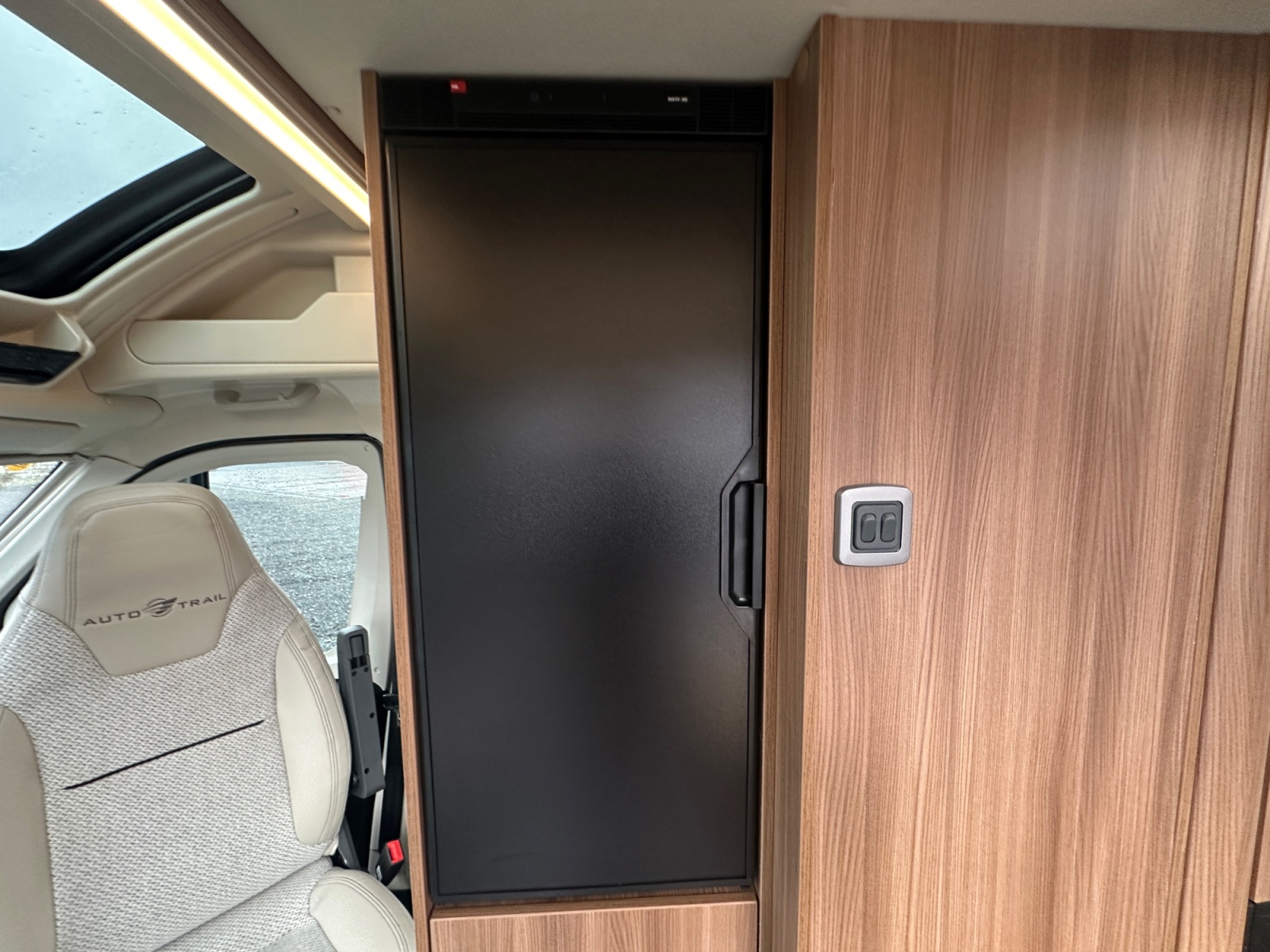 2026 Autotrail V Line 610 SE In Artense Grey For Sale AT5284 35