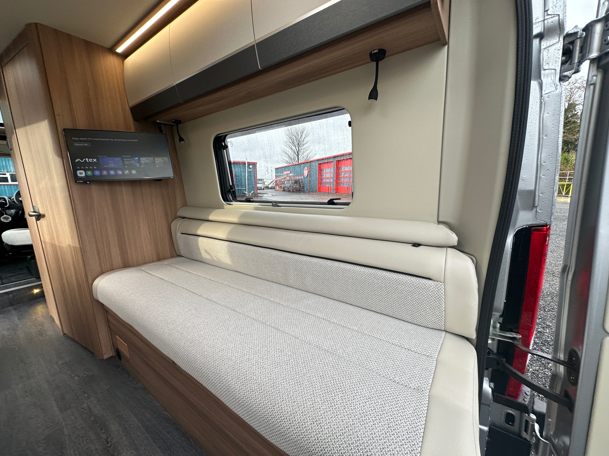 2026 Autotrail V Line 610 SE In Artense Grey For Sale AT5284 90
