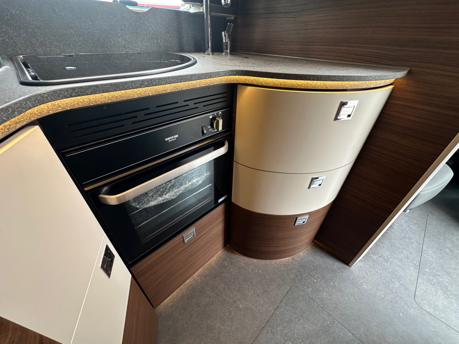 2026 Carthago C Line 5.0 QB L Motorhome For Sale CA5375 28