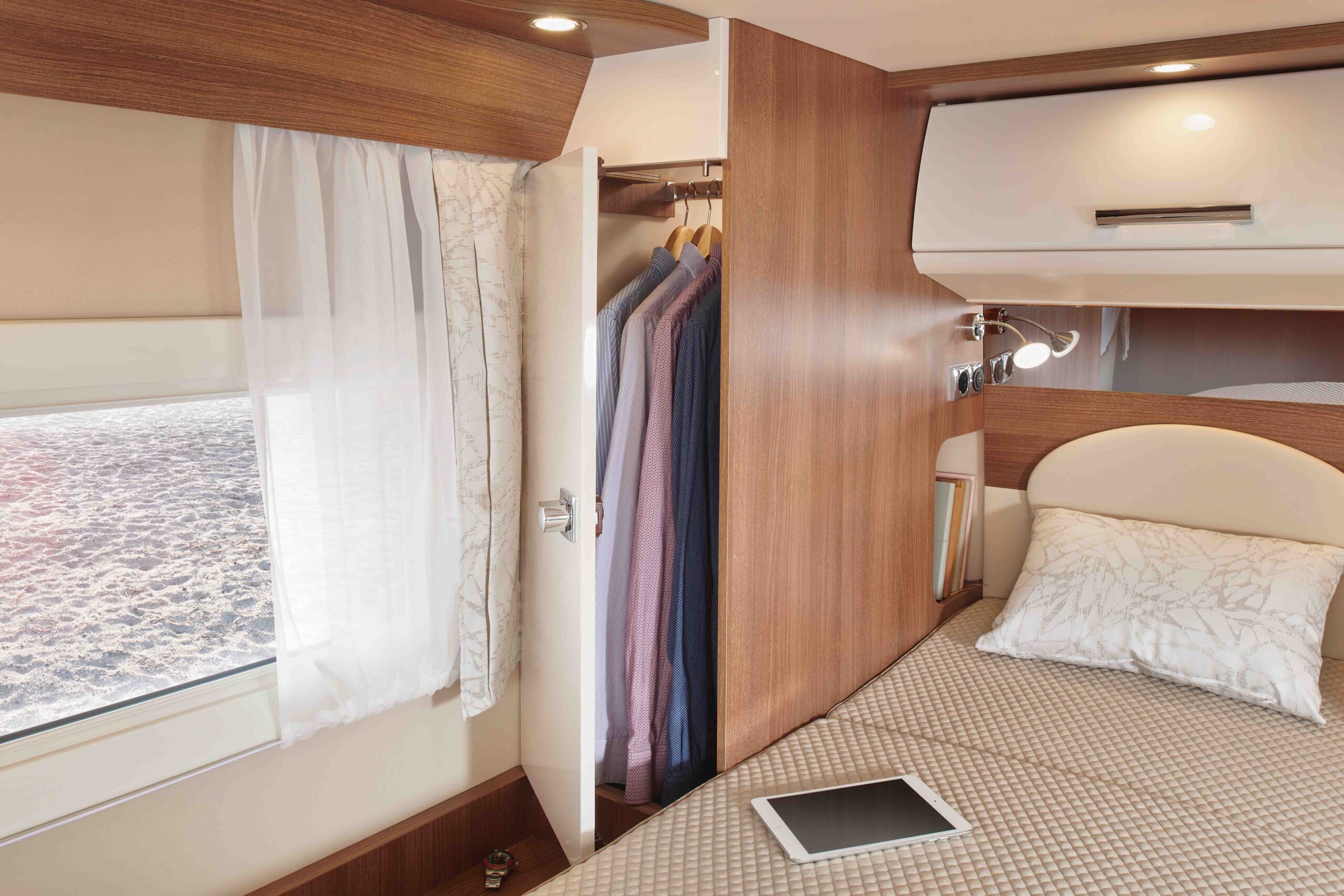 2026 Carthago C2 Tourer I148 RB QB L Comfort 4.2t Mercedes Kleiderschrank Bett BFS Geoeffnet