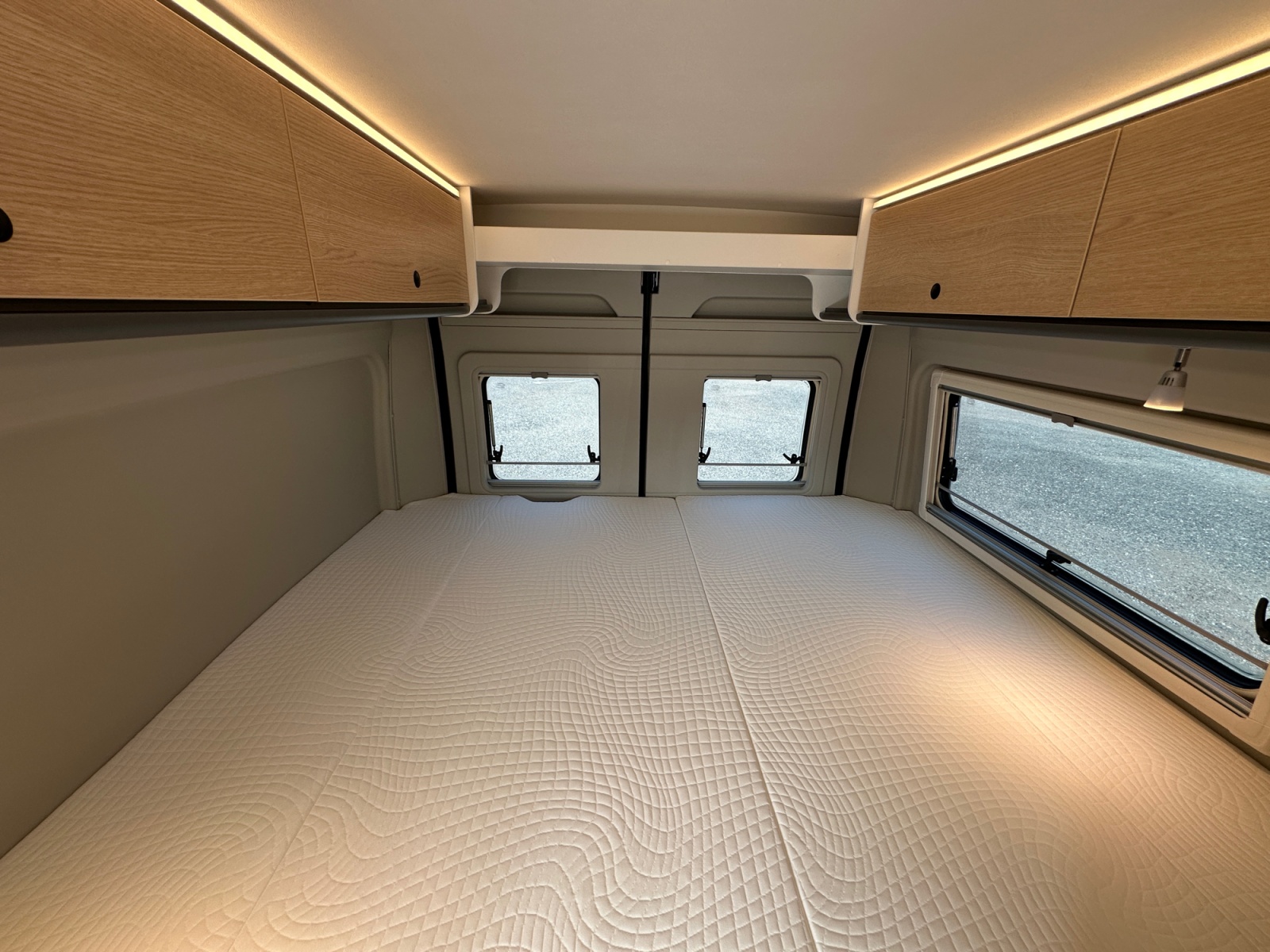 2026 Sunlight Cliff 640X RT For Sale SU5363 34
