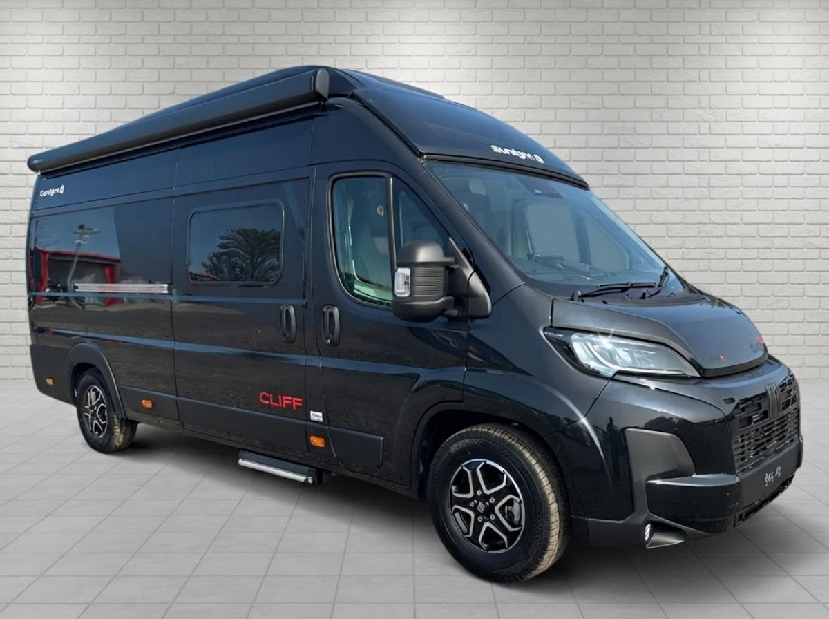 Sunlight Cliff 640X EXTERIOR IN BLACK