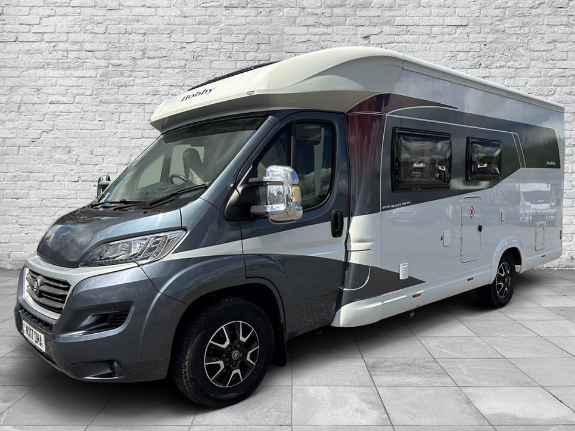 2017 Hobby Optima Deluxe T65 HFL For Sale UC6359 1