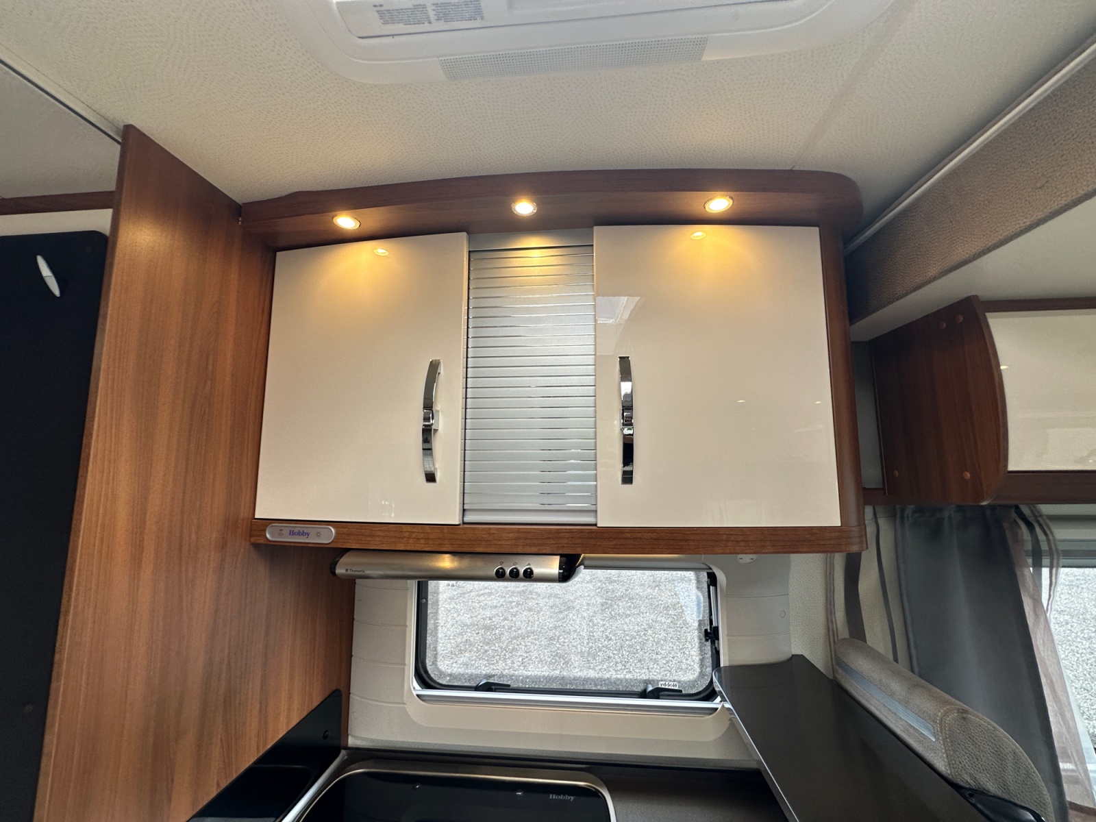 2017 Hobby Optima Deluxe T65 HFL For Sale UC6359 27