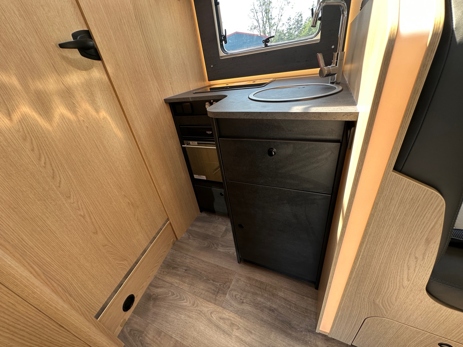 2024 Sunlight T68 Adventure For Sale UC6366 38
