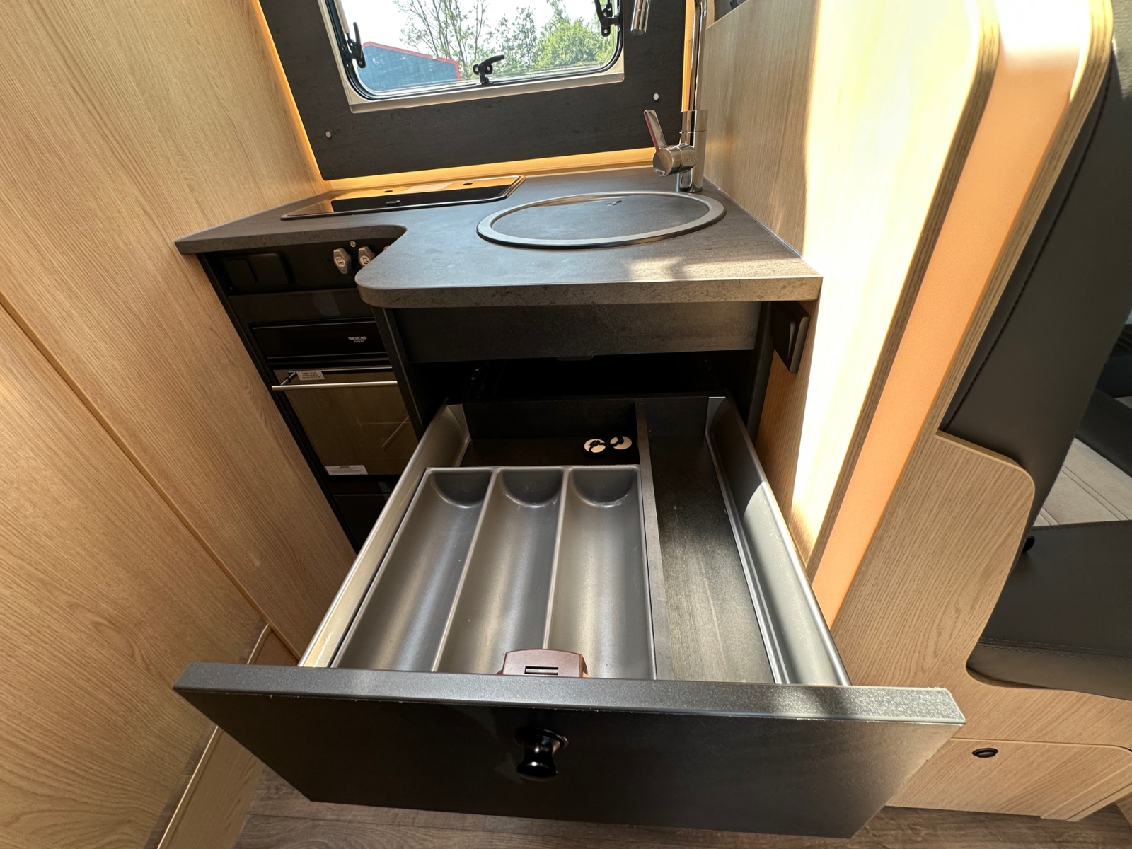 2024 Sunlight T68 Adventure For Sale UC6366 39