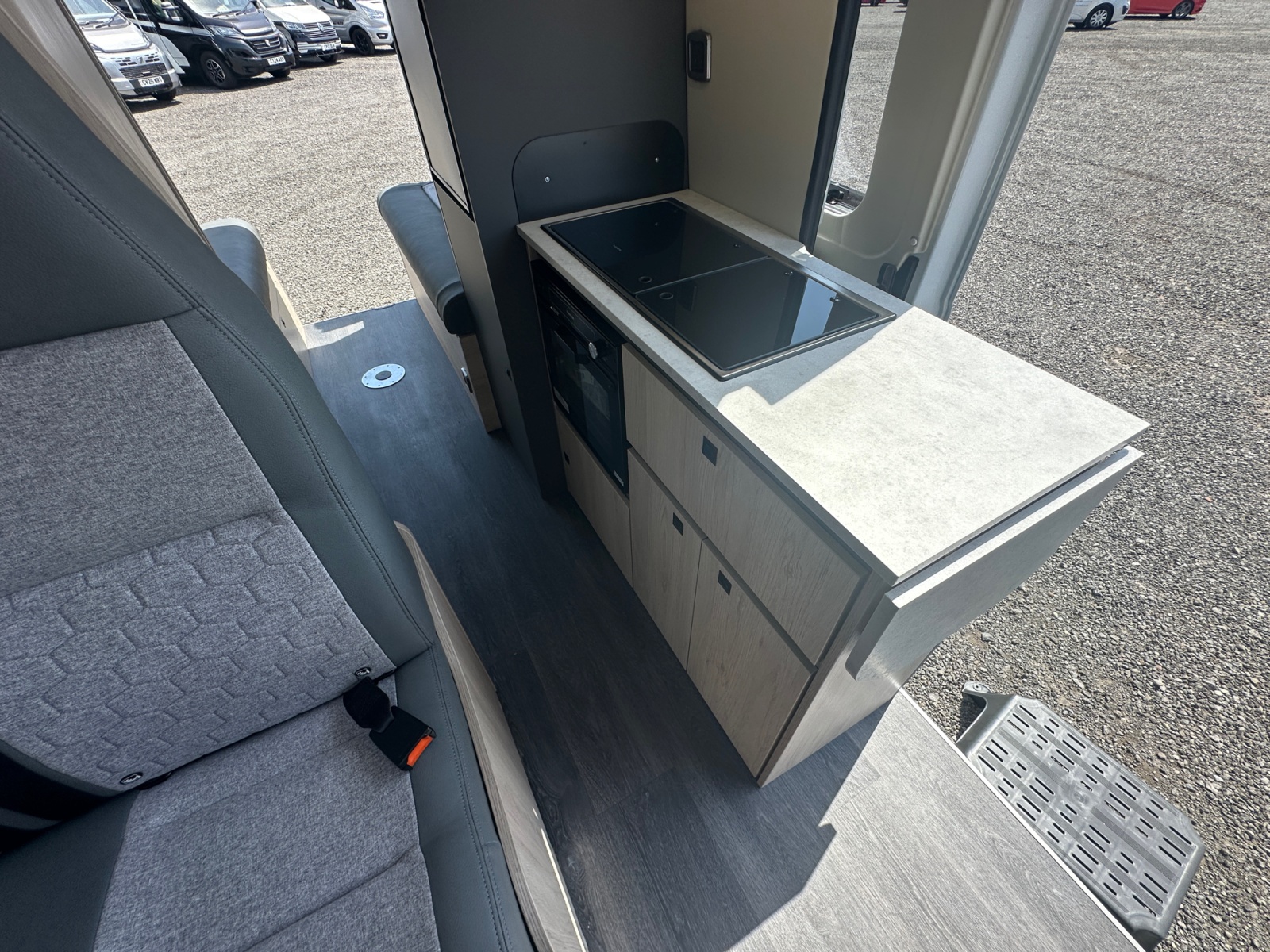 2026 Autotrail Expedition 67 Flex For Sale AT5367 39