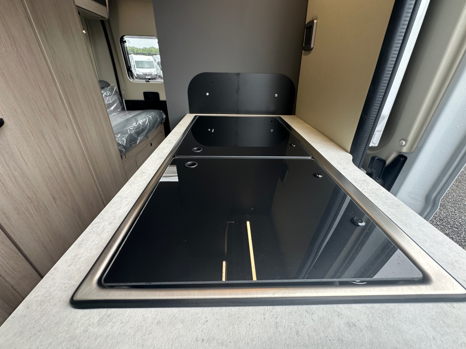 2026 Autotrail Expedition 67 For Sale AT5362 11