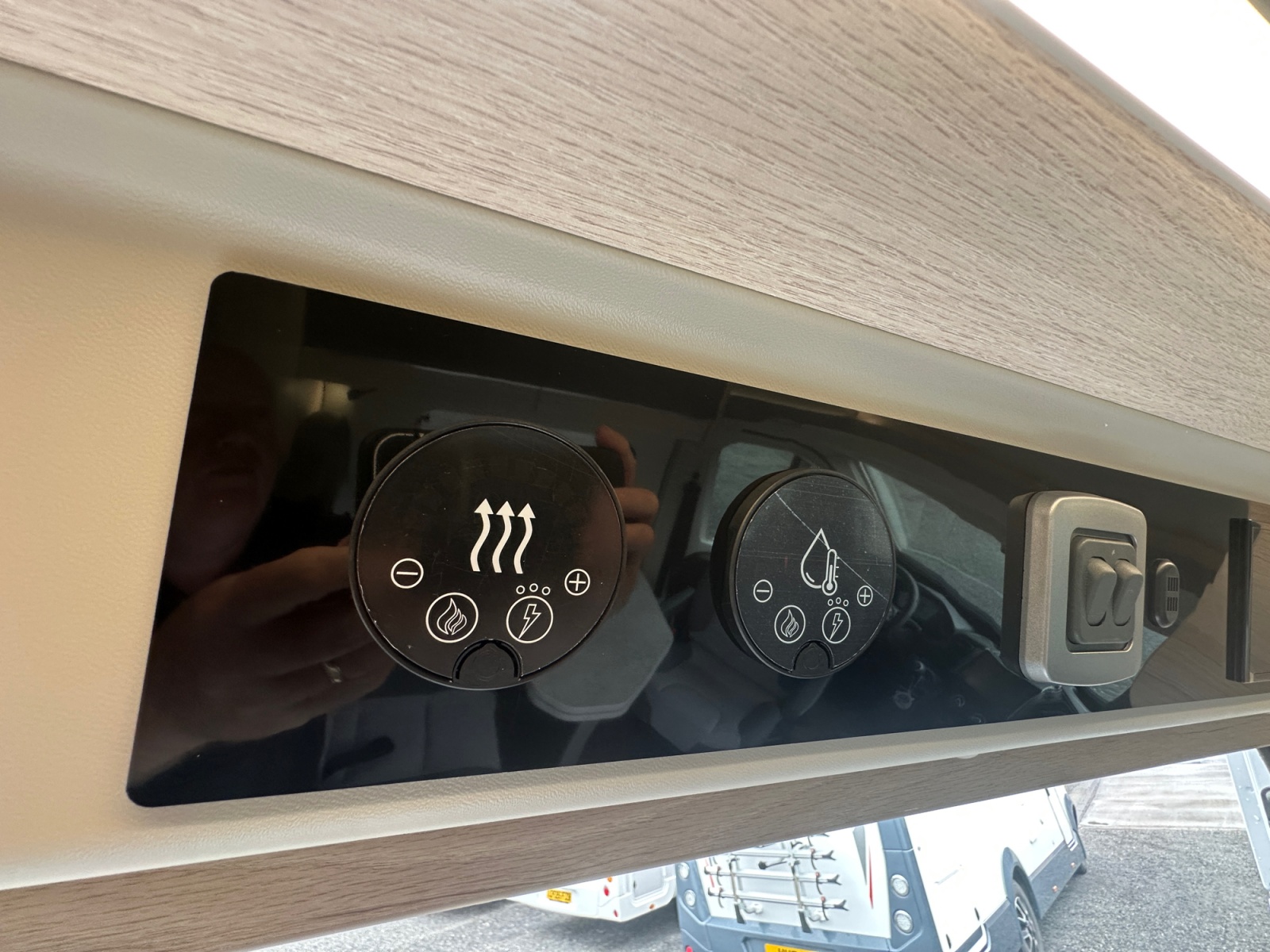2026 Autotrail Expedition 67 For Sale AT5362 19