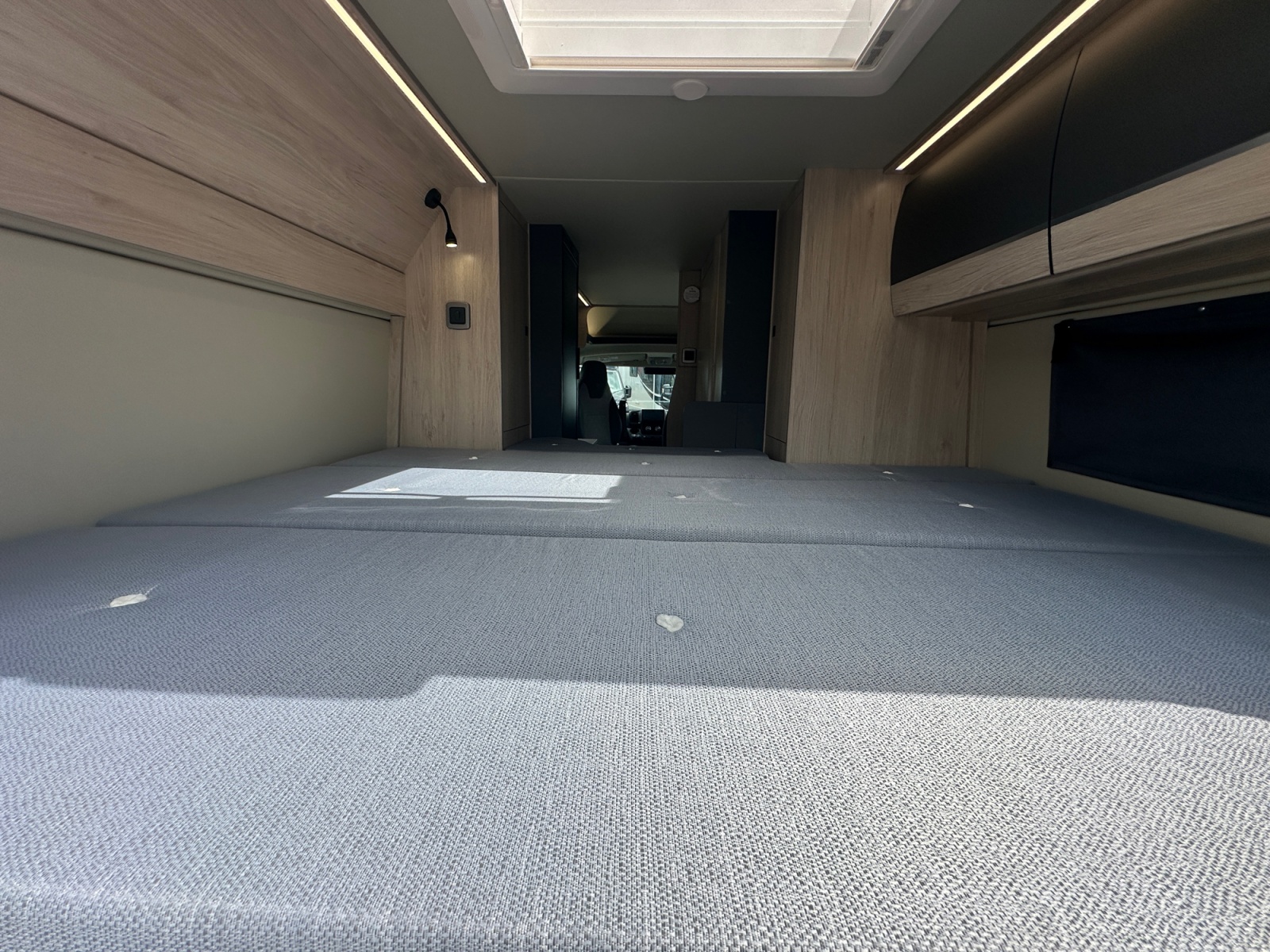 2026 Autotrail Expedition 68 For Sale AT5372 48