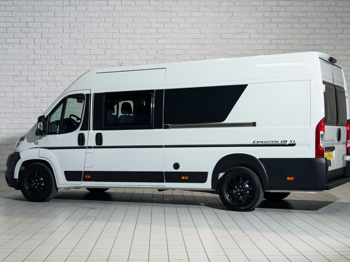 2026 Autotrail Expedition 68 XL For Sale AT5368 3