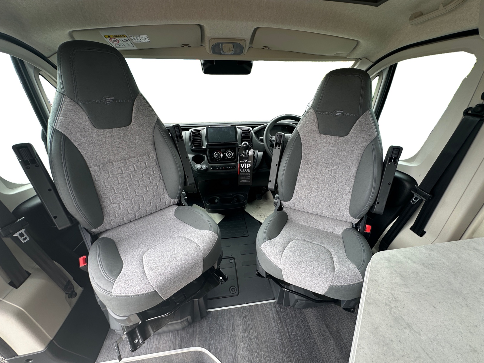 2026 Autotrail Expedition 68XL Flex For Sale AT5373 14