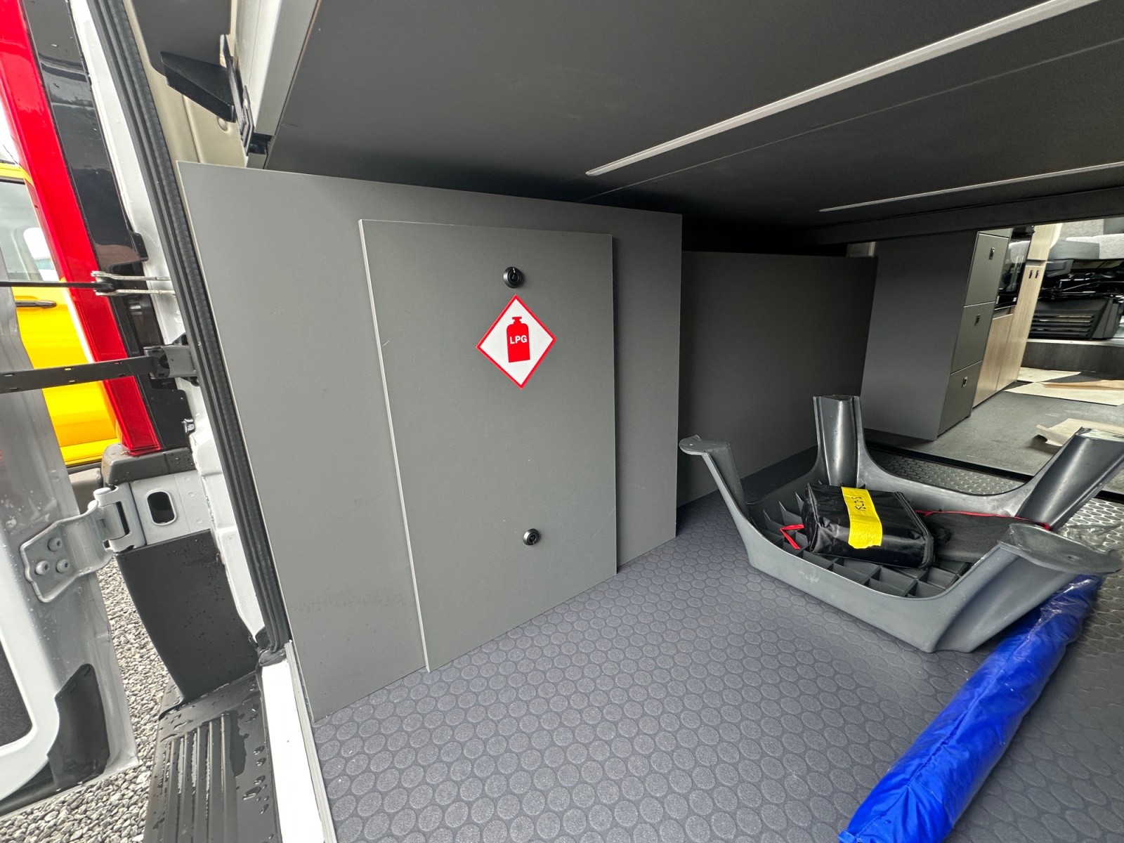 2026 Autotrail Expedition 68XL Flex For Sale AT5373 38
