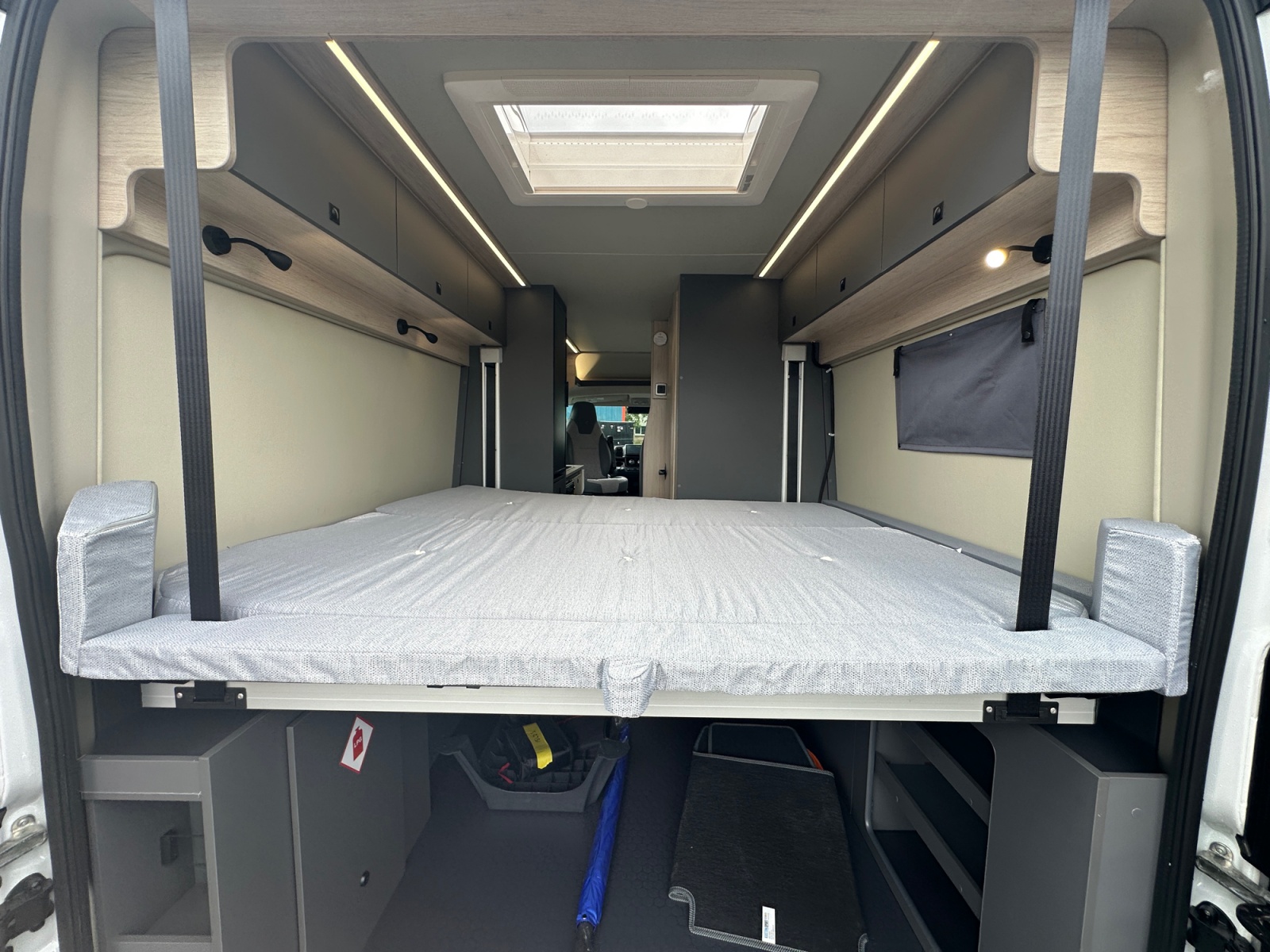 2026 Autotrail Expedition 68XL Flex For Sale AT5373 40
