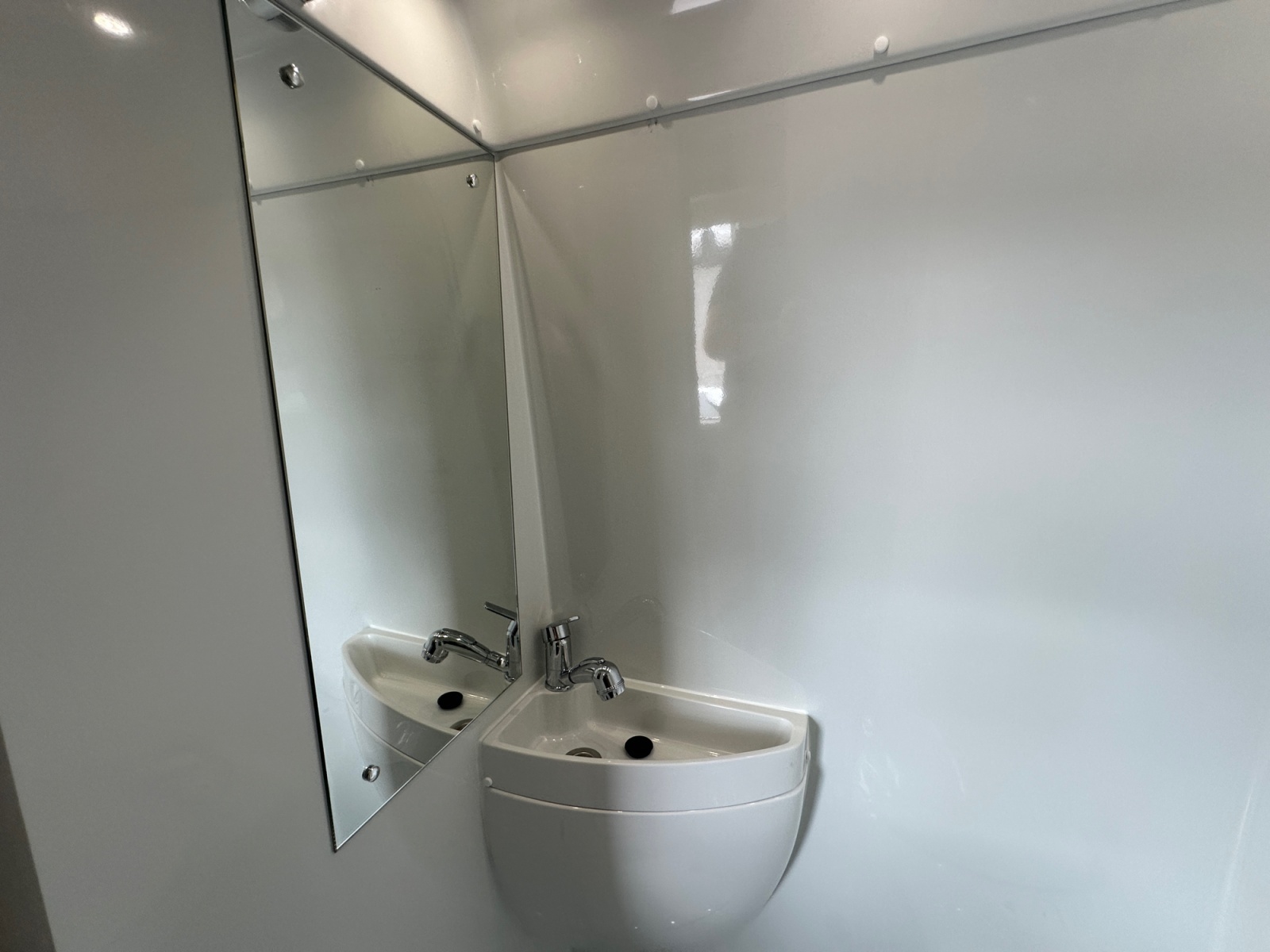 2026 Autotrail Expedition 68XL Flex For Sale AT5373 52