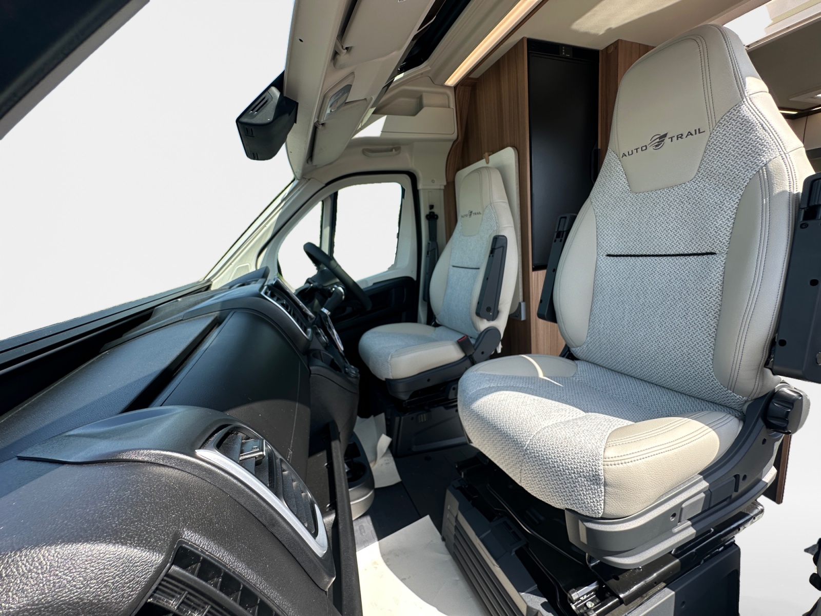 2026 Autotrail V Line 610 Sport For Sale AT5364 12