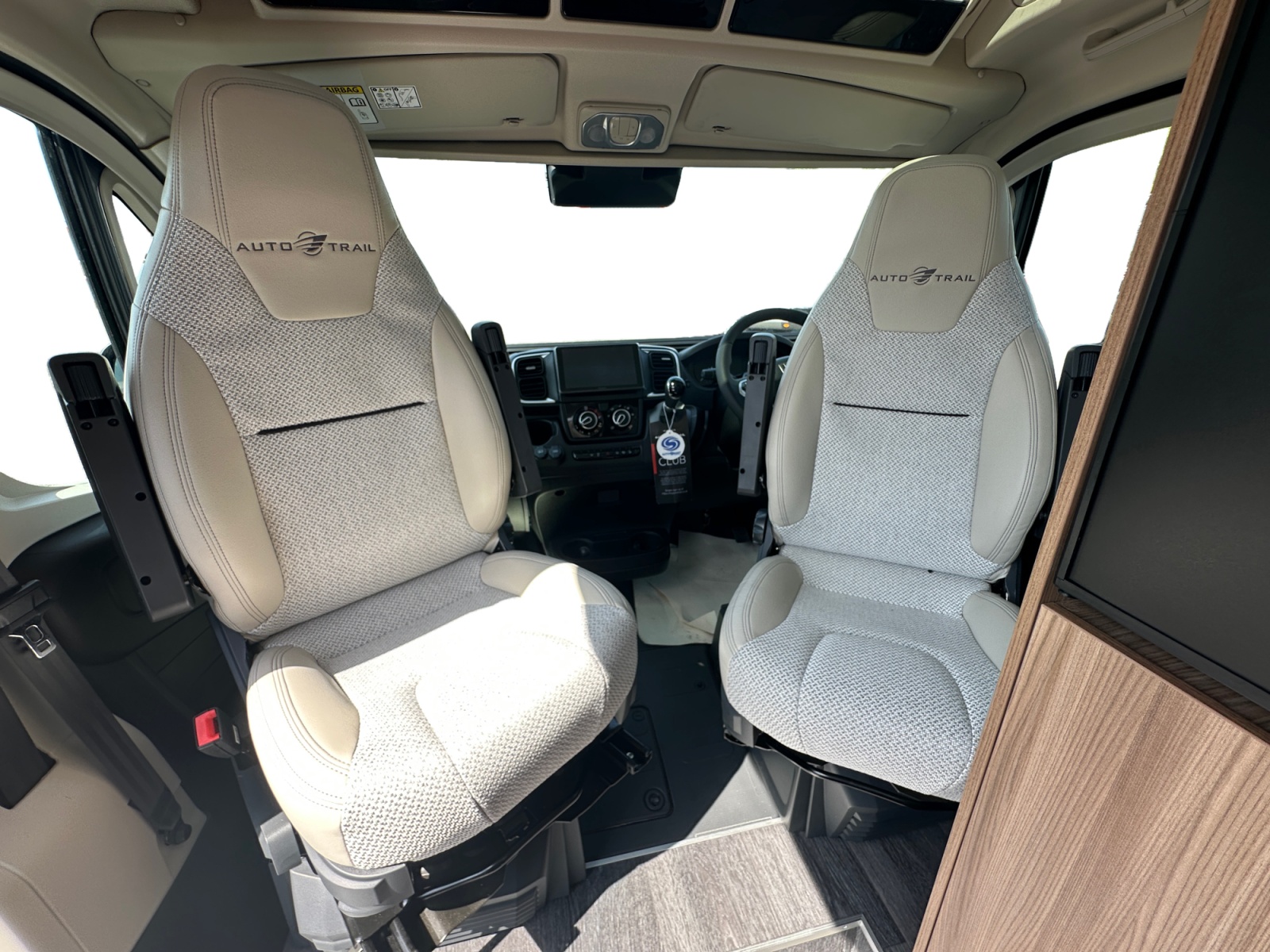 2026 Autotrail V Line 610 Sport For Sale AT5364 14