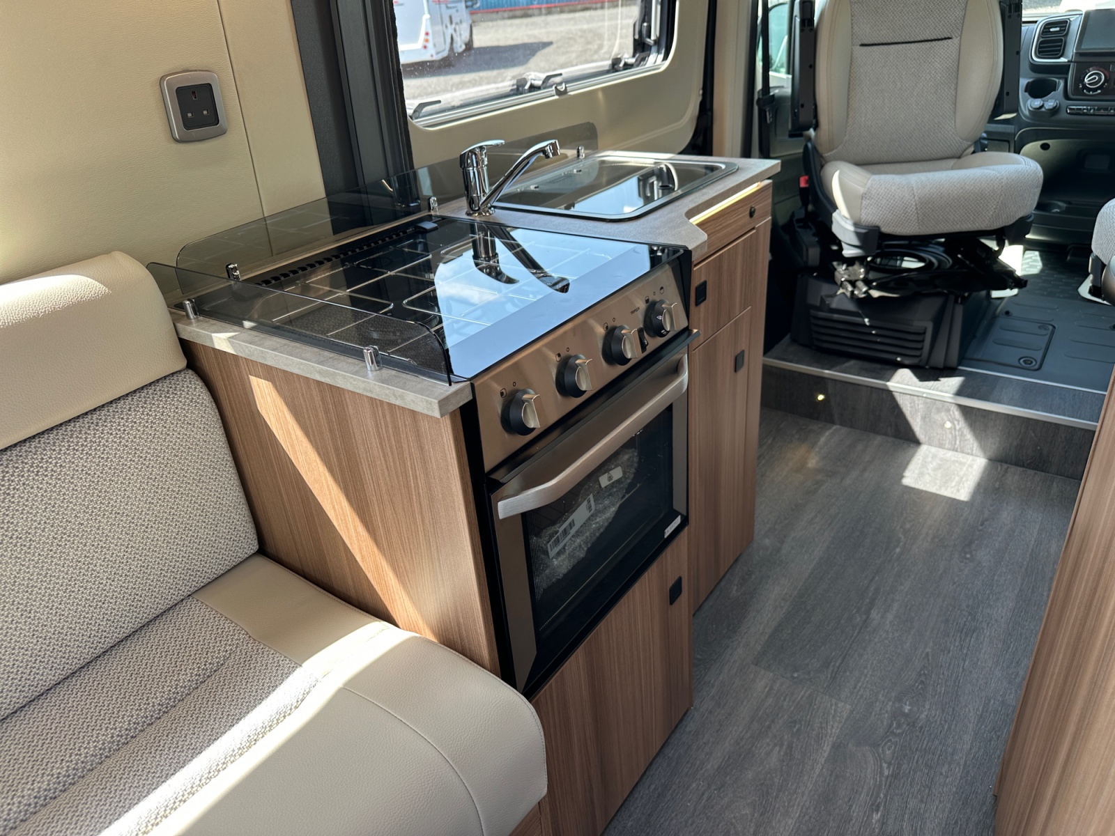 2026 Autotrail V Line 610 Sport For Sale AT5364 38
