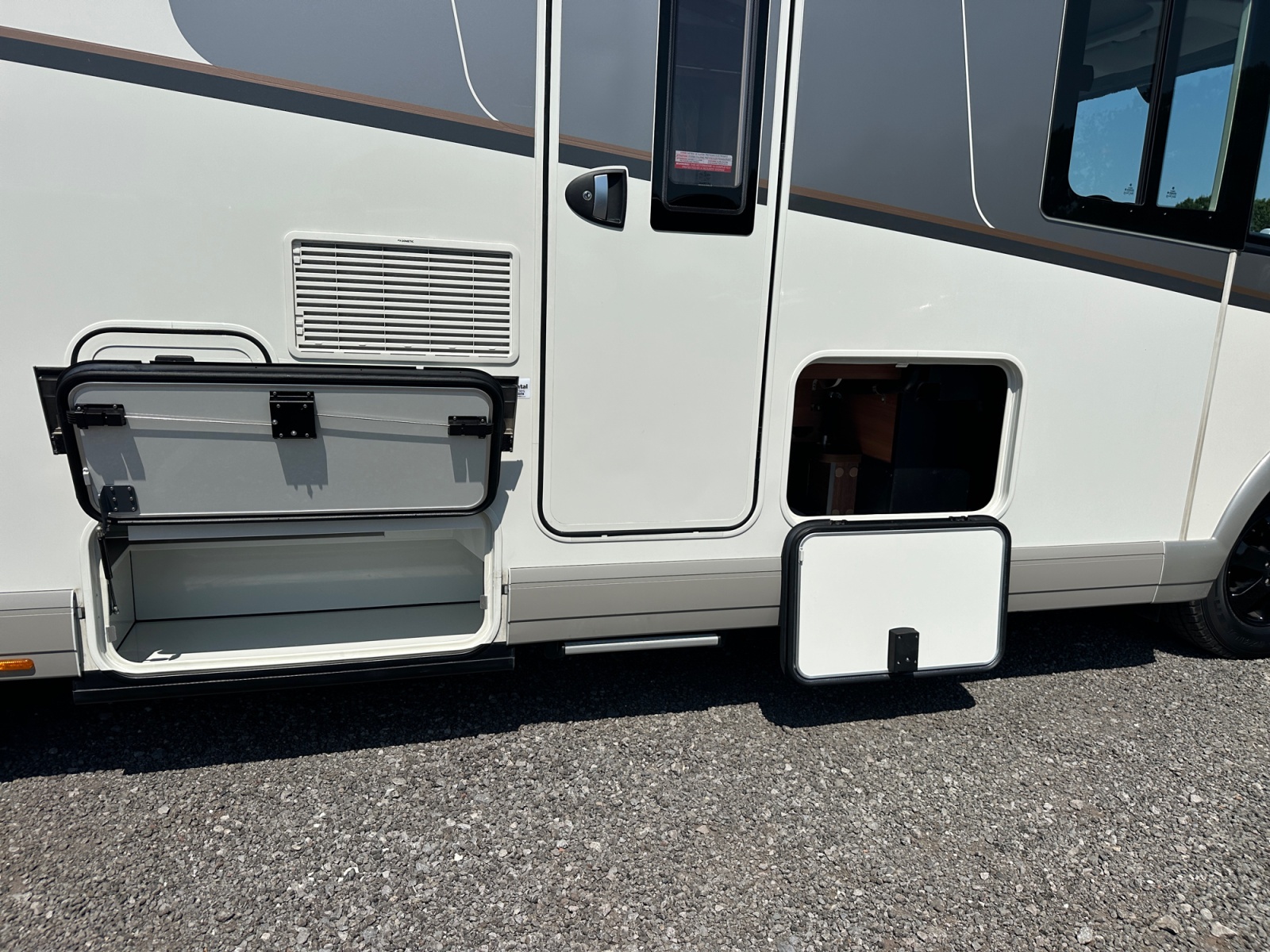 2021 Carthago C Line I 4.9 LE L For Sale UC6378 18