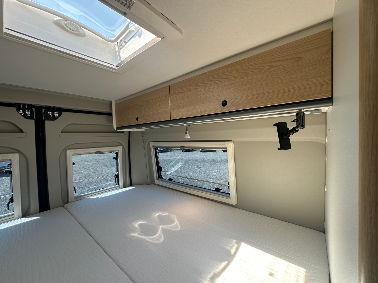 2024 Sunlight Cliff 640 Campervan For Sale ROS367 21