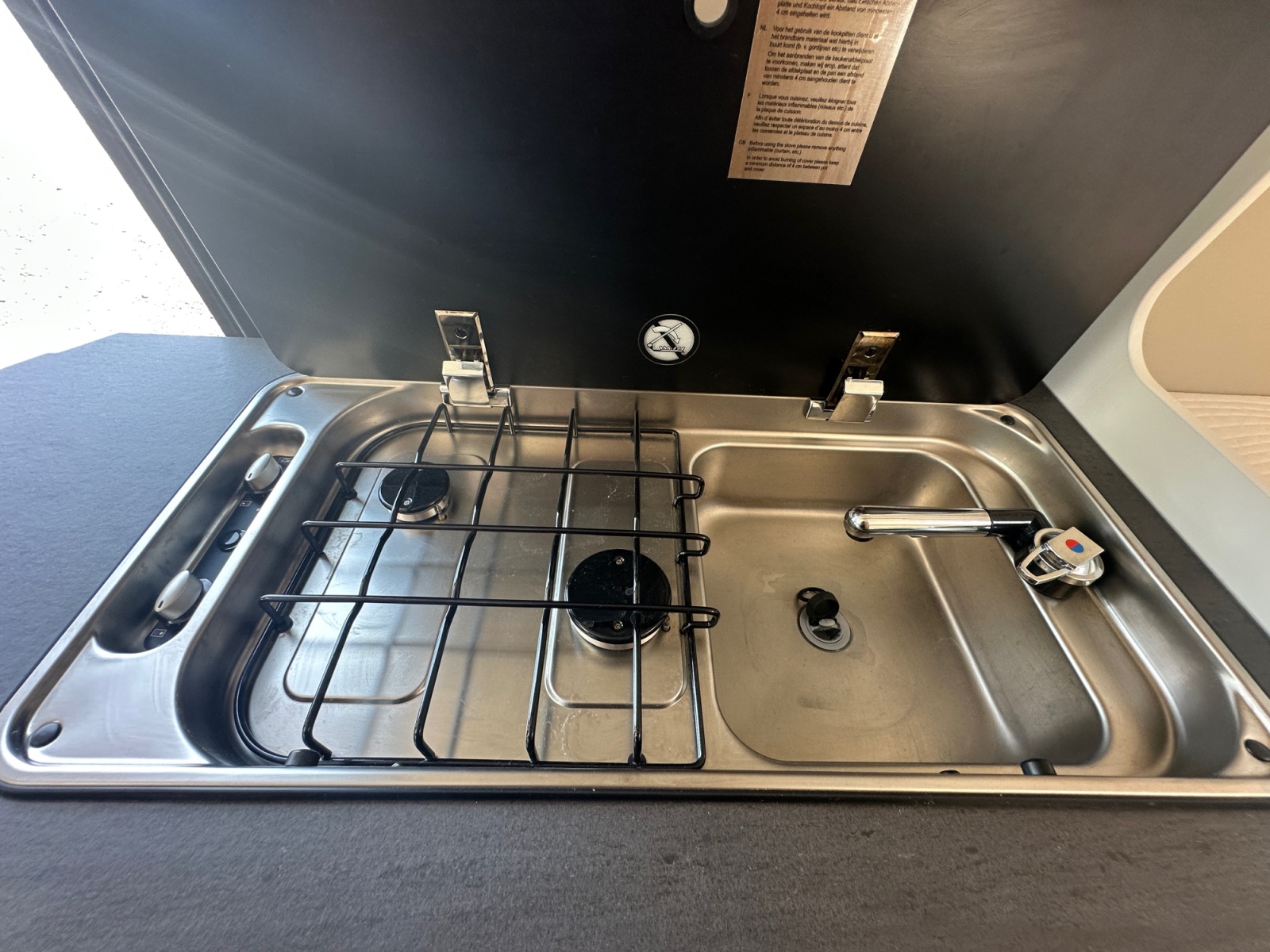 2024 Sunlight Cliff 640 Campervan For Sale ROS367 29