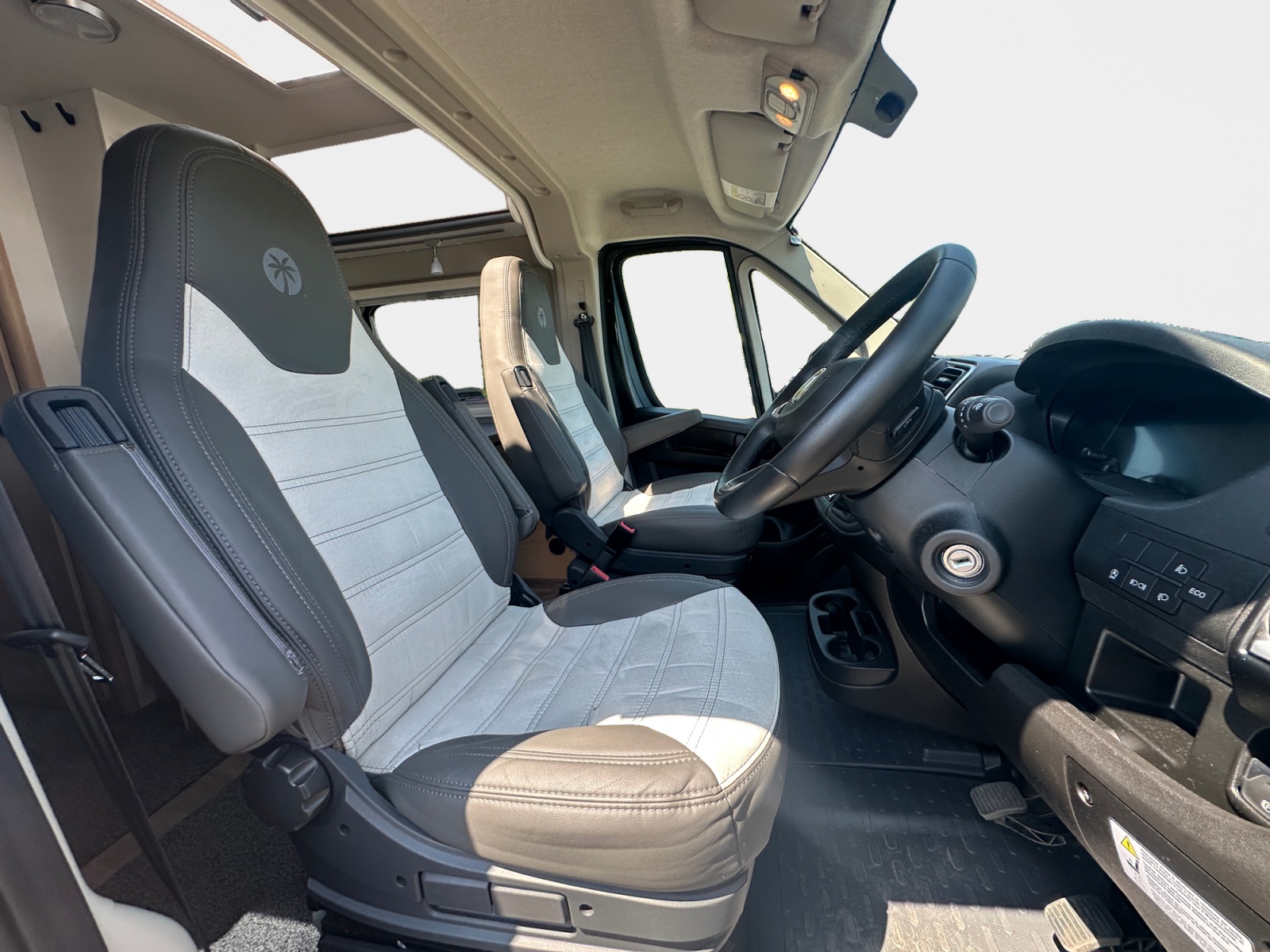 2024 Sunlight Cliff 640 Campervan For Sale ROS367 9