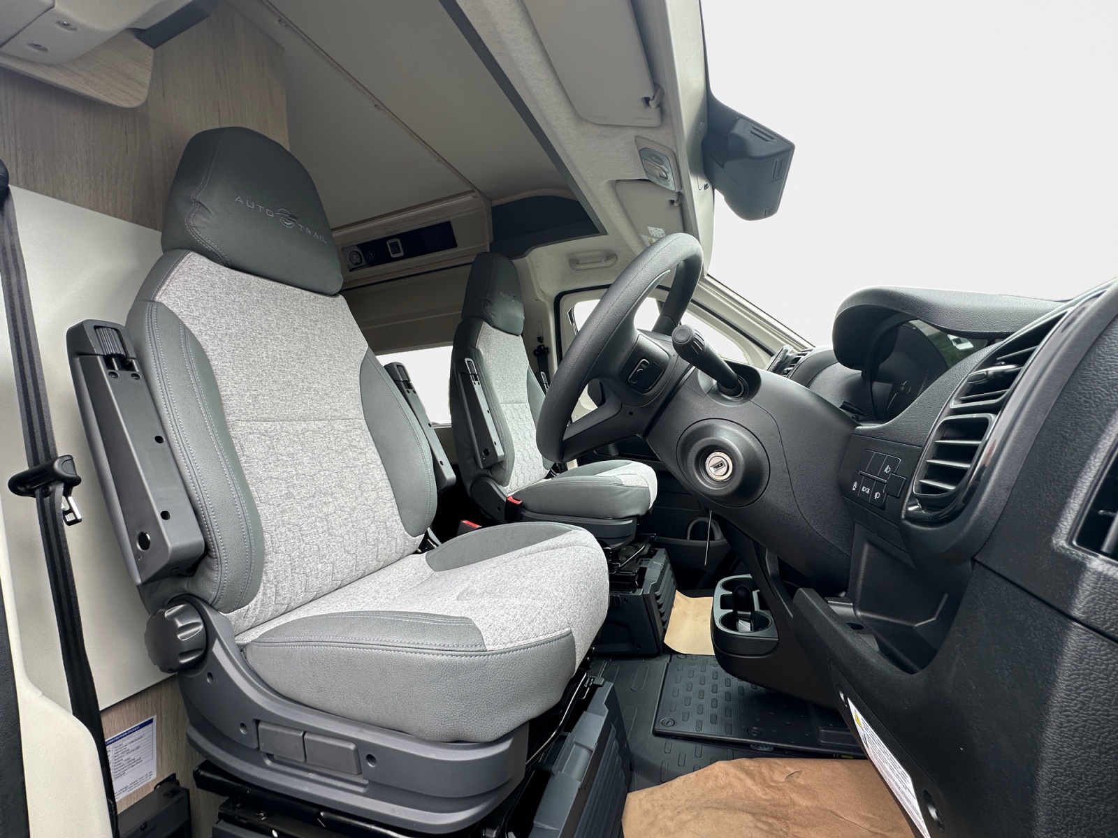 2027 Autotrail Expedition 54 For Sale AT5388 10
