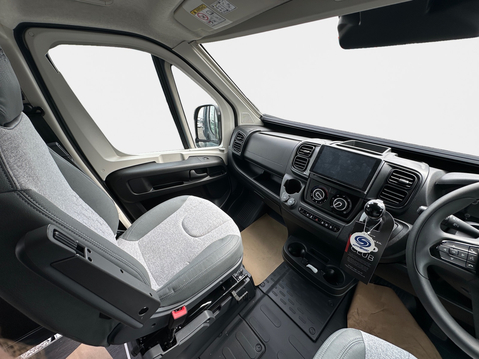 2027 Autotrail Expedition 54 For Sale AT5388 13