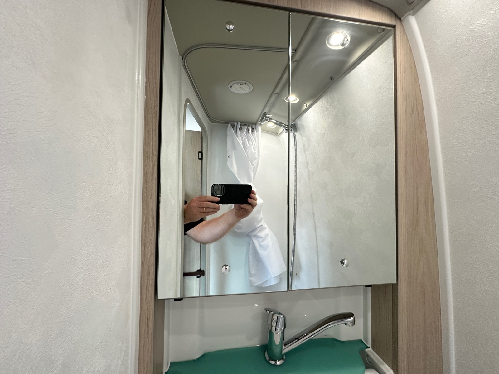 2027 Autotrail Expedition 54 For Sale AT5388 38