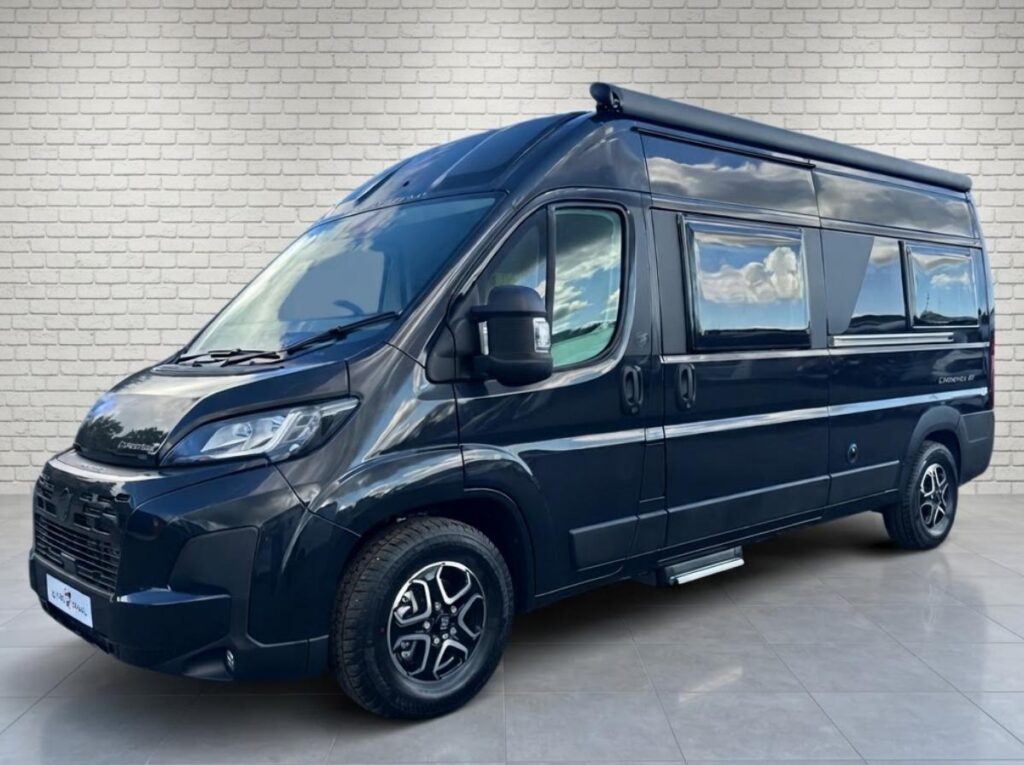 Autotrail Expedition 67 nearside front with awning