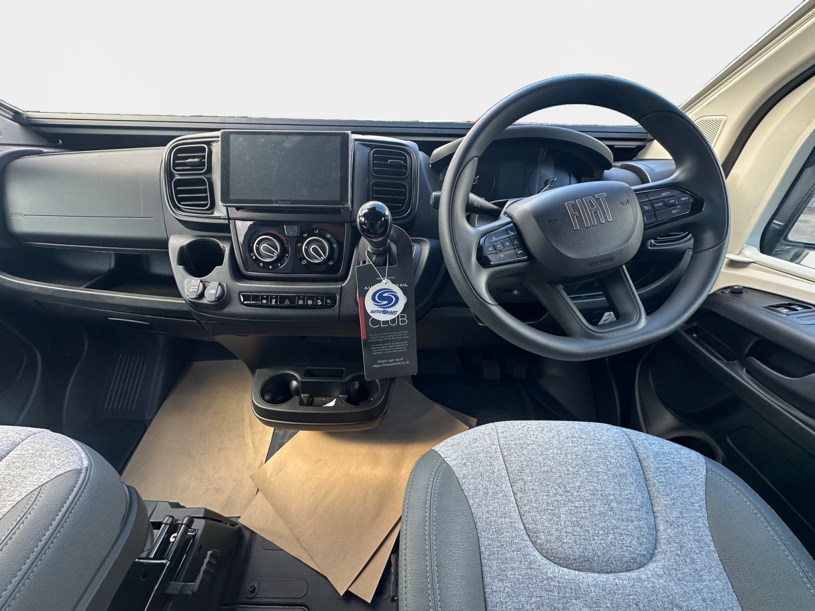 2027 Autotrail Expedition 67 For Sale AT5389 13