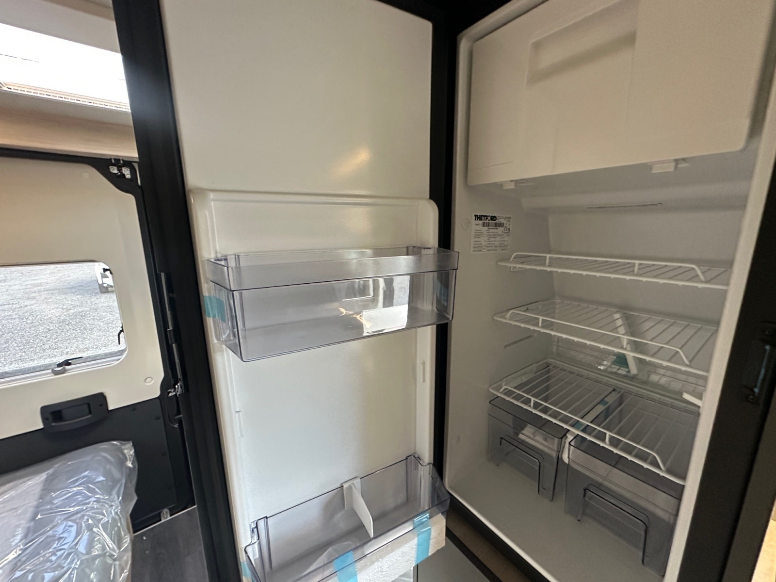 2027 Autotrail Expedition 67 For Sale AT5389 25
