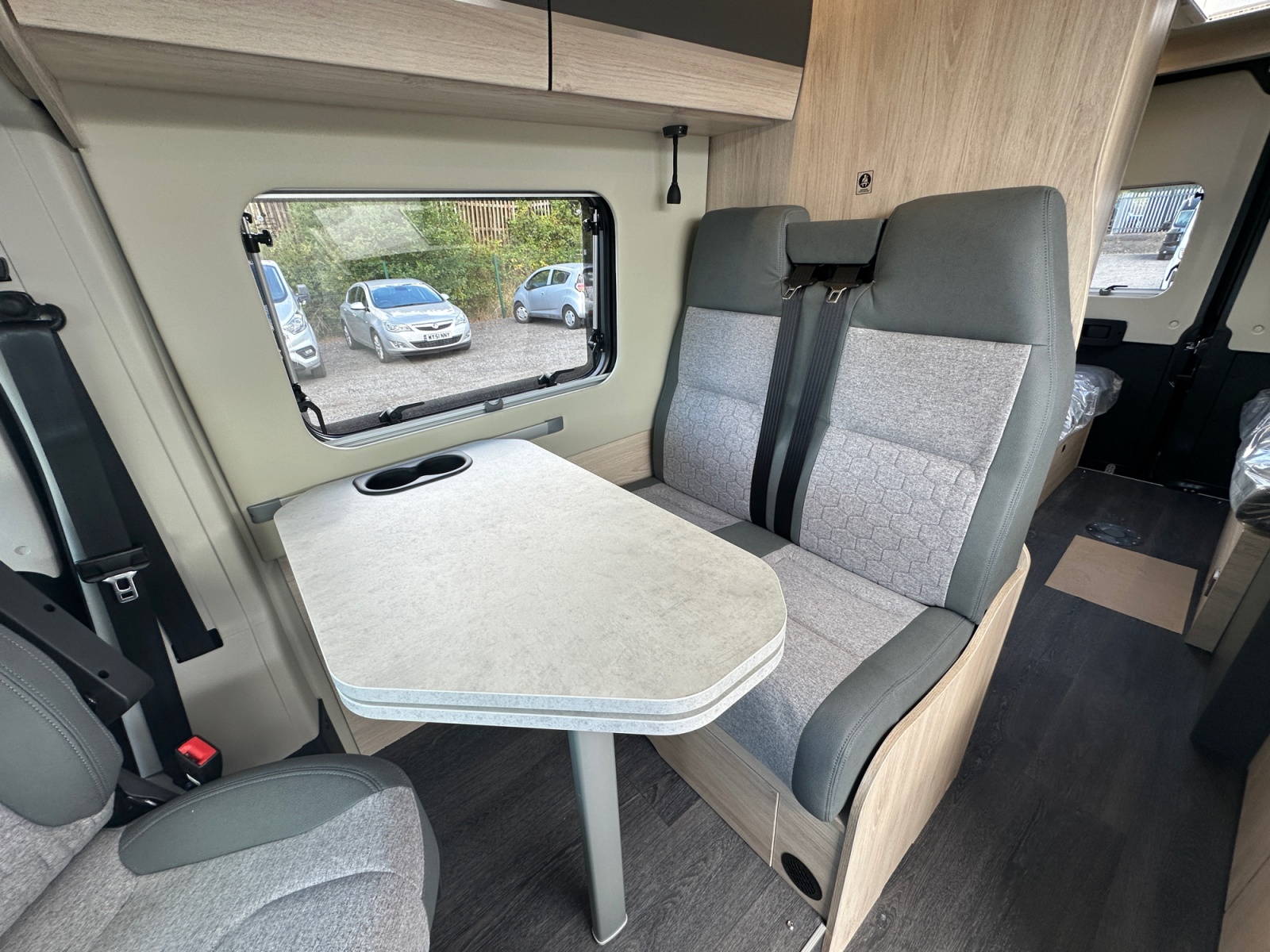 2027 Autotrail Expedition 67 For Sale AT5389 39