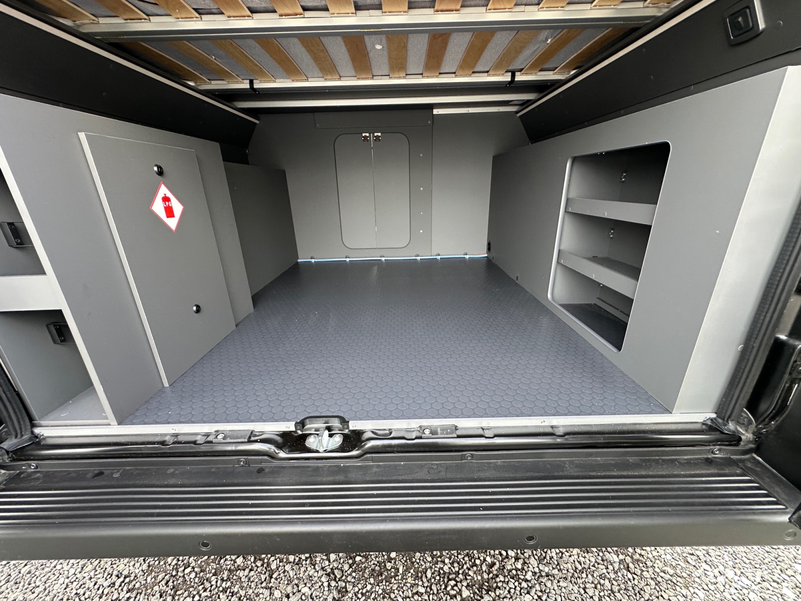 2027 Autotrail Expedition 68 For Sale AT5387 19