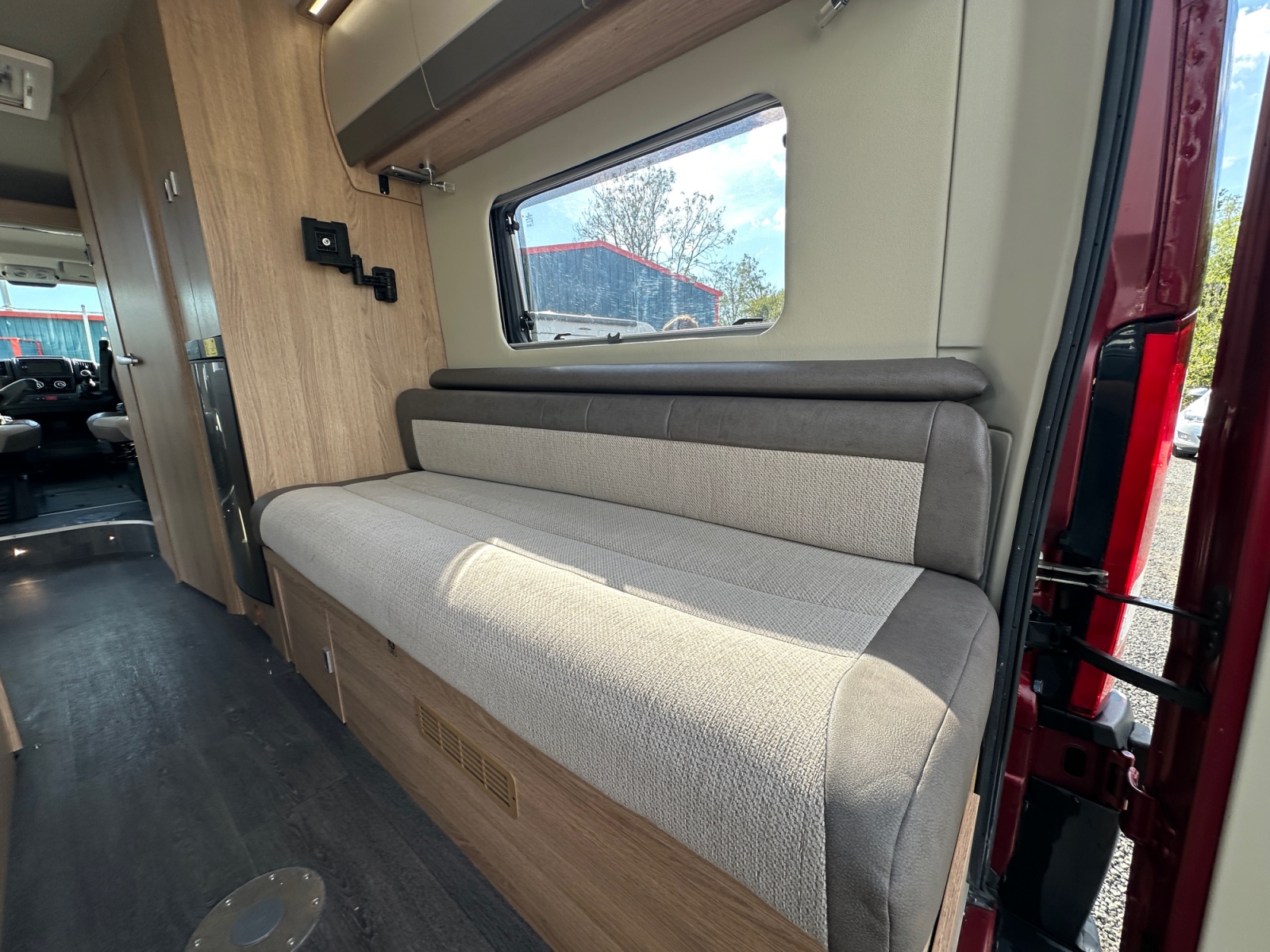 2020 Autotrail V Line 635 SE For Sale UC6383 16