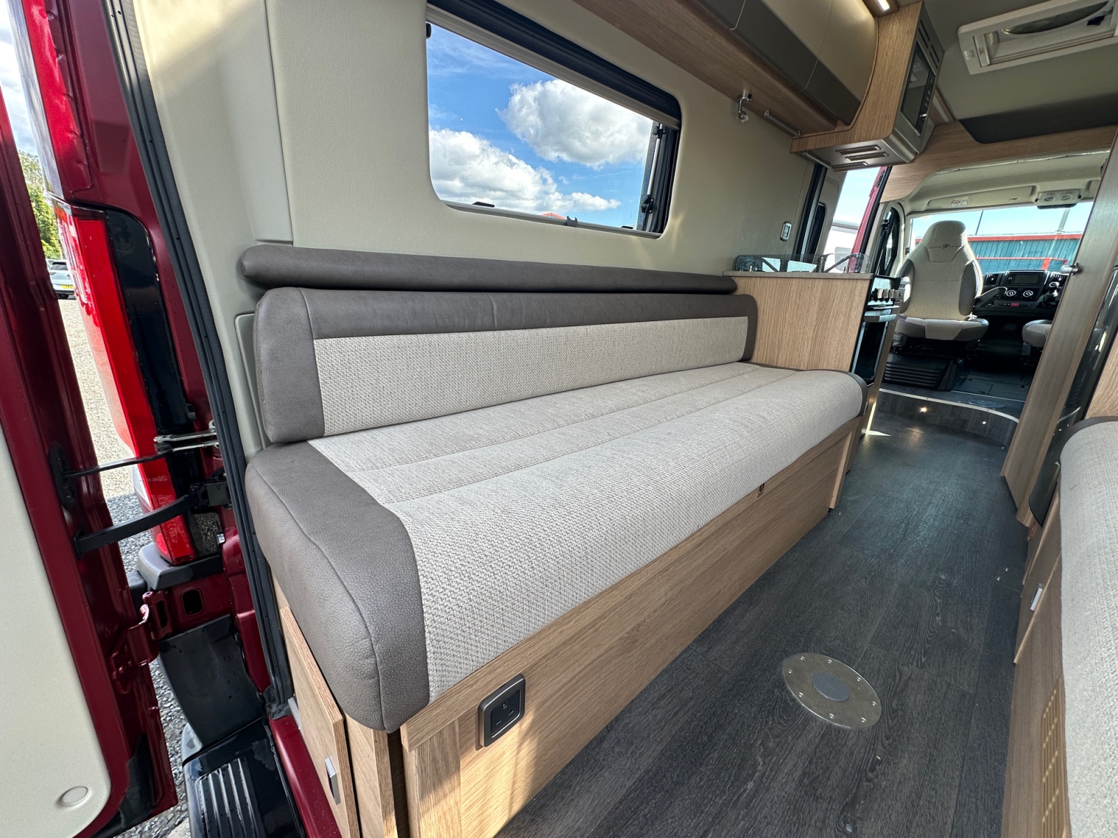 2020 Autotrail V Line 635 SE For Sale UC6383 17