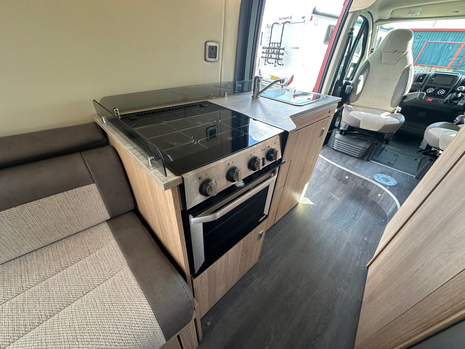 2020 Autotrail V Line 635 SE For Sale UC6383 23
