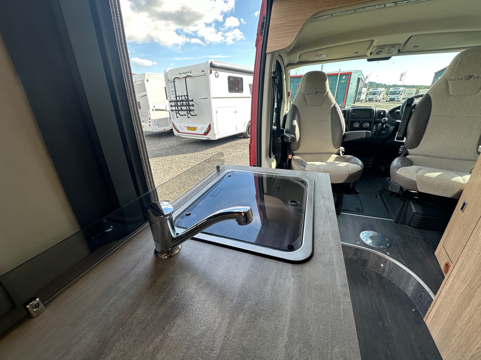 2020 Autotrail V Line 635 SE For Sale UC6383 28