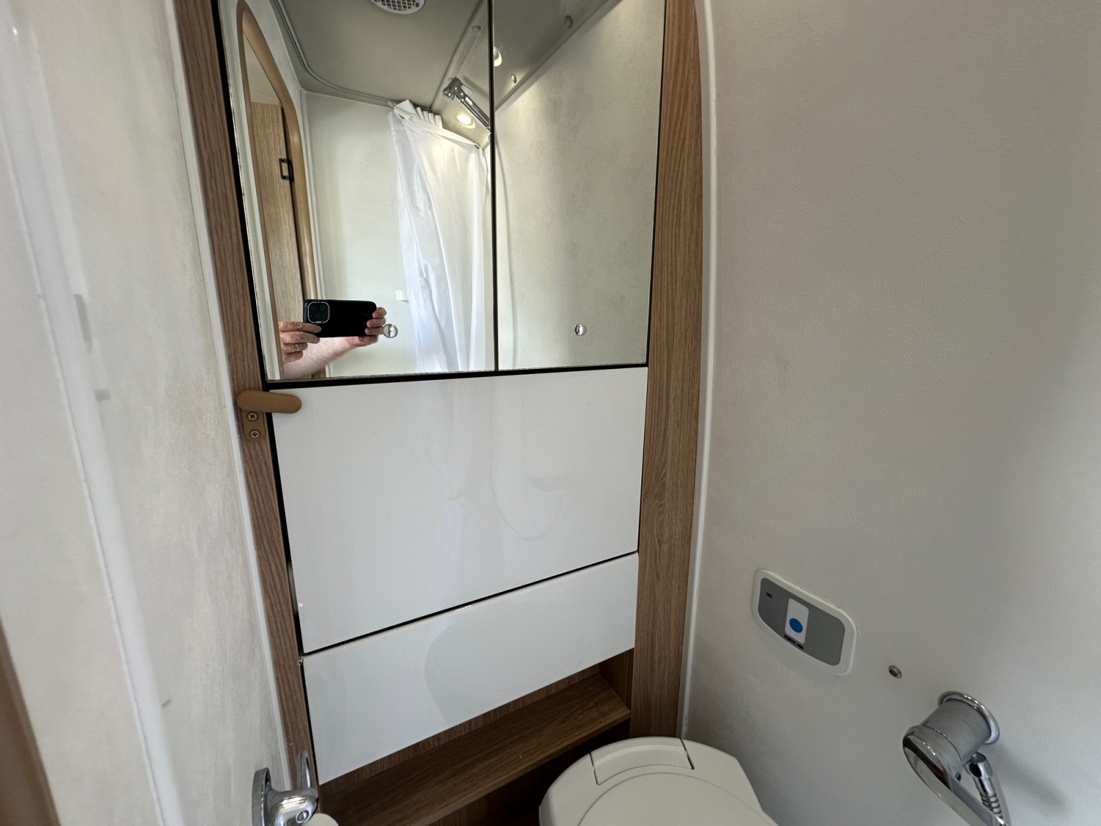 2020 Autotrail V Line 635 SE For Sale UC6383 40
