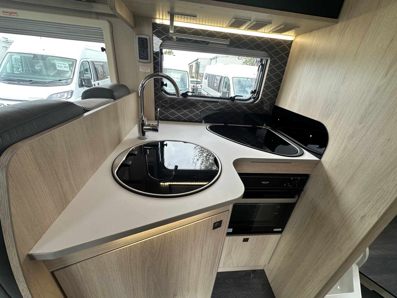 2024 Autotrail F Line F74 For Sale UC6385 18